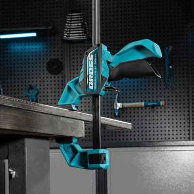 Струбцина реечная, быстрозажимная, пистолетного типа, пошаговый механизм, пластиковый корпус, 450мм Gross по ценам производителя в Москве с доставкой по всей России