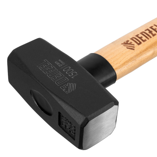 Кувалда, 1500 г, кованая головка, буковая рукоятка Denzel по ценам производителя в Москве с доставкой по всей России