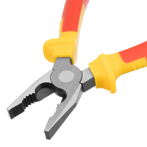 Плоскогубцы комбинированные, Insulated, 180 мм, двухкомпонентные рукоятки Matrix Professional по ценам производителя в Москве с доставкой по всей России