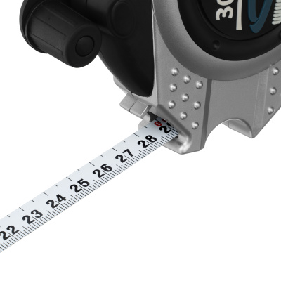 Рулетка геодезическая 30 м х 13 мм, закрытый корпус, металлическая лента, нейлон Gross по ценам производителя в Москве с доставкой по всей России