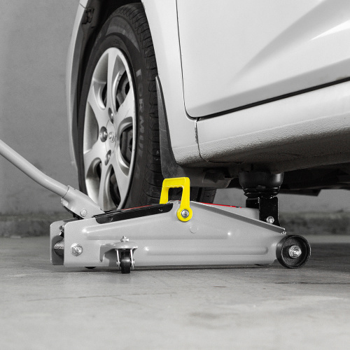 Домкрат гидравлический подкатной, 2 т, высота подъема 135-355 мм Matrix по ценам производителя в Москве с доставкой по всей России