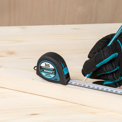 Рулетка "Ergonomisch",3 м x 16 мм,магнитный обрезиненный зацеп Gross по ценам производителя в Москве с доставкой по всей России