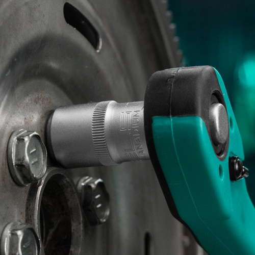 Набор инструментов 1/2", 1/4", CrV, 12 гранные головки, пластиковый кейс, 109 предмета Stels по ценам производителя в Москве с доставкой по всей России