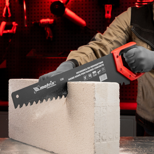 Ножовка по пенобетону, 500 мм, защитное покрытие, твердосплавные напайки на зубья, двухкомпонентная рукоятка Matrix по ценам производителя в Москве с доставкой по всей России