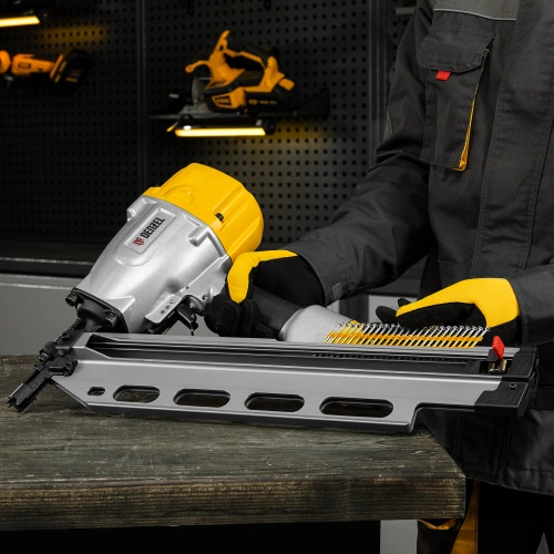 Нейлер пневматический PN2190 для гвоздей SN21 от 50 до 90 мм Denzel по ценам производителя в Москве с доставкой по всей России