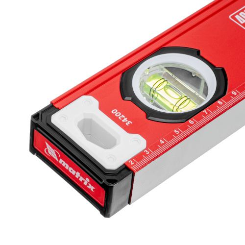 Уровень алюминиевый, фрезерованный, 3 глазка, 400 мм Matrix по ценам производителя в Москве с доставкой по всей России