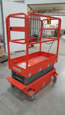 Подъемник ножничный передвижной 500 кг 12/14 м TOR SJY-0,5-12 DC аккумуляторный по ценам производителя в Москве с доставкой по всей России