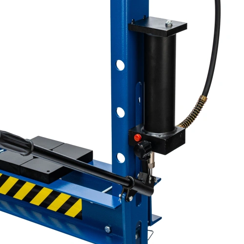 Пресс гидравлический с манометром и педалью, 20 т (комплект из 2 частей) Stels по ценам производителя в Москве с доставкой по всей России