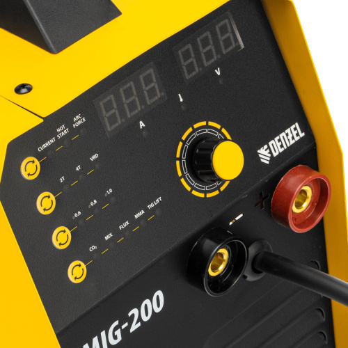 Аппарат инвертор. полуавтомат. cварки IMIG-200, 200 А, ПВ 60%, катушка 5 кг Denzel по ценам производителя в Москве с доставкой по всей России