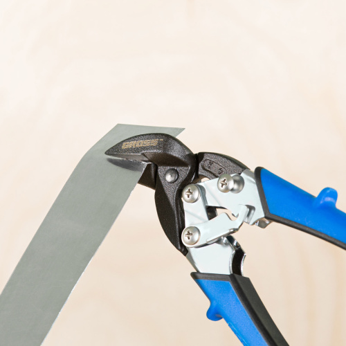 Ножницы по металлу "Piranha", 185 мм, прямой и правый рез, сталь СrM, двухкомпонентные рукоятки Gross по ценам производителя в Москве с доставкой по всей России