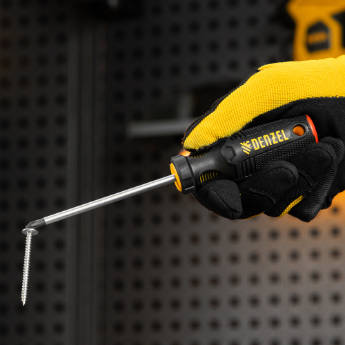 Отвертка, PH1х100 мм, S2, 3к рукоятка Denzel по ценам производителя в Москве с доставкой по всей России