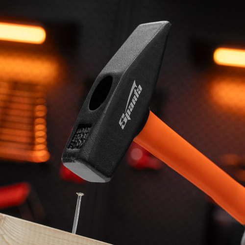 Молоток слесарный, 700 г, фибергласовая обрезиненная рукоятка Sparta по ценам производителя в Москве с доставкой по всей России