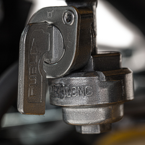 Генератор инверторный GT-2500iF, 2.5 кВт, 230 В, бак 5 л, открытый корпус, ручной старт Denzel по ценам производителя в Москве с доставкой по всей России