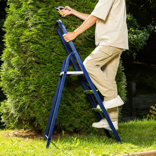 Стремянка, 4 ступени, стальной профиль, алюминиевые ступени Сибртех по ценам производителя в Москве с доставкой по всей России