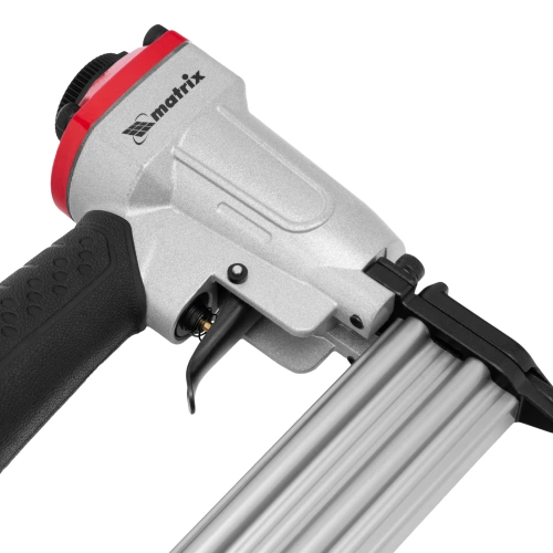 Нейлер финишный, шпилькозабивной пистолет, пневматический, гвоздь 23GA D 0.64 мм  длина 10-30 мм Matrix по ценам производителя в Москве с доставкой по всей России