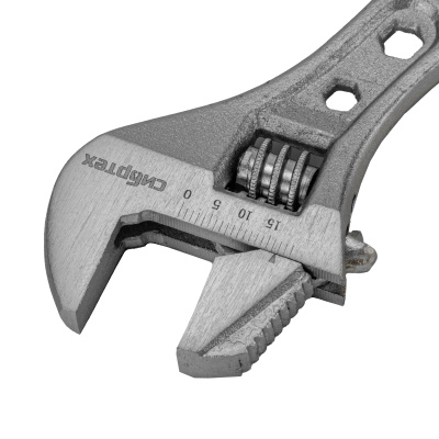 Ключ разводной, 150мм, переставная губка, 2-х комп. рукоятка Сибртех по ценам производителя в Москве с доставкой по всей России