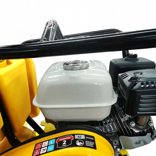 Виброплита бензиновая прямоходная NORSU RF-80TH (колесный комплект, бак для воды) по ценам производителя в Москве с доставкой по всей России