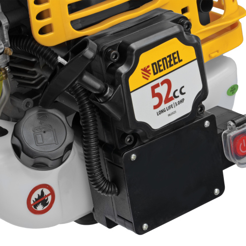 Триммер бензиновый DT-52E, 52 см3, неразъемная штанга, электростартер, состоит из 2 частей Denzel по ценам производителя в Москве с доставкой по всей России
