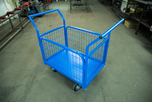 Тележка платформенная TOR ТП-2С (600х900) с бортами из сетки и двумя ручками (колеса 160 мм) по ценам производителя в Москве с доставкой по всей России