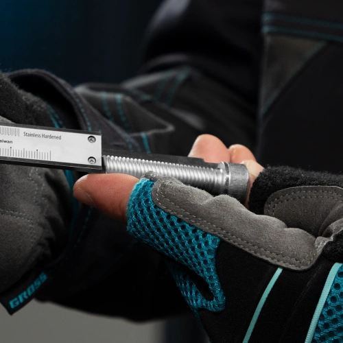 Штангенциркуль, 150 мм, 0.02 мм, нержавеющая сталь, с глубиномером Gross по ценам производителя в Москве с доставкой по всей России