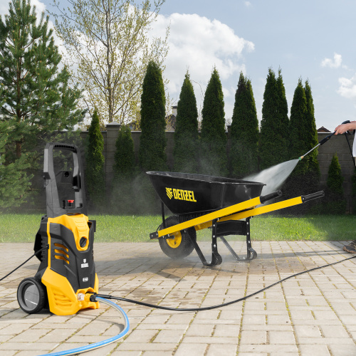 Моечная машина высокого давления R-165, 2200 Вт, 165 бар, 7 л/мин, колесная Denzel по ценам производителя в Москве с доставкой по всей России