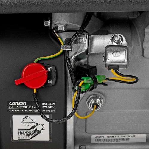 Виброплита бензиновая VC-12, 12 кН, 45*35 см, 196 см3 Denzel по ценам производителя в Москве с доставкой по всей России