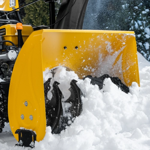 Бензиновая снегоуборочная машина SBM 610S PRO, 212 cc, электростартер, фара, обогрев Denzel по ценам производителя в Москве с доставкой по всей России