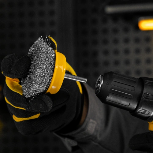 Щетка для дрели, 75 мм, Чашка, со шпилькой, нержавеющая витая проволока Denzel по ценам производителя в Москве с доставкой по всей России