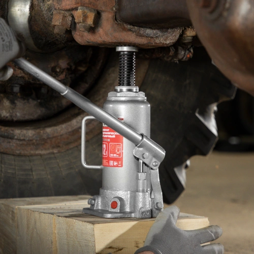 Домкрат гидравлический бутылочный, 12 т, высота подъема 230-465 мм Matrix по ценам производителя в Москве с доставкой по всей России