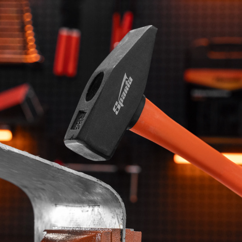 Молоток слесарный, 1500 г, фибергласовая обрезиненная рукоятка Sparta по ценам производителя в Москве с доставкой по всей России