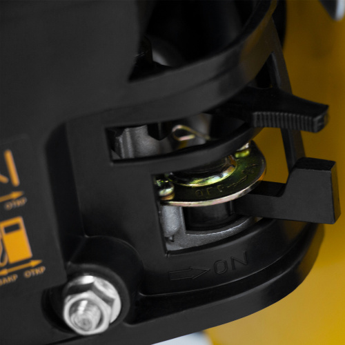 Мотопомпа бензиновая для чистой воды PX-80, 7 л.с, 3", 1000 л/мин, глубина 8 м, напор 30 м Denzel по ценам производителя в Москве с доставкой по всей России