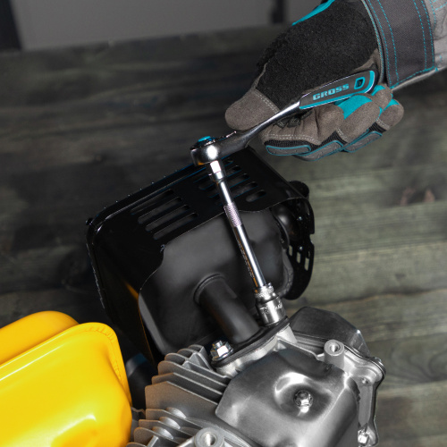 Набор торцевых головок, трещотка 120 зубьев, 1/4", CrV, 12 предметов Gross по ценам производителя в Москве с доставкой по всей России