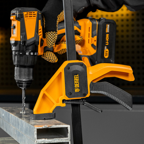 Струбцина F-образная, быстрозажимная, 300 х 80 мм, усиленный нейлоновый корпус Denzel по ценам производителя в Москве с доставкой по всей России