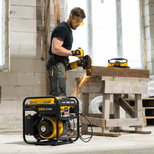 Генератор инверторный GK-5500iF, 5,5 кВт, 230 В, ручной старт DENZEL по ценам производителя в Москве с доставкой по всей России