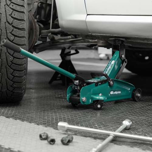 Домкрат гидравлический подкатной, 2 т, 127-330 мм Сибртех по ценам производителя в Москве с доставкой по всей России