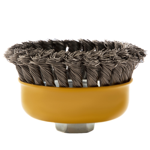 Щетка для УШМ, 100 мм, "Чашка", крученая нержавеющая проволока 0.5 мм, М14 Denzel по ценам производителя в Москве с доставкой по всей России