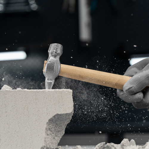 Молоток слесарный, 200 г, круглый боек, деревянная рукоятка по ценам производителя в Москве с доставкой по всей России