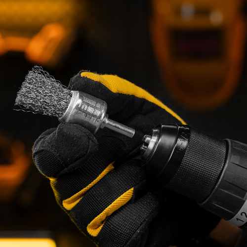 Набор щеток для дрели, 1 Плоская 50мм, 2 Чашки 25-50мм, шпилька, нерж. вит. проволока Denzel по ценам производителя в Москве с доставкой по всей России