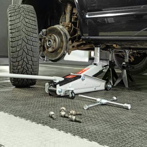 Домкрат гидравлический подкатной, 3 т, высота подъема 150-530 мм Matrix по ценам производителя в Москве с доставкой по всей России