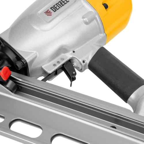 Нейлер пневматический PN2190 для гвоздей SN21 от 50 до 90 мм Denzel по ценам производителя в Москве с доставкой по всей России