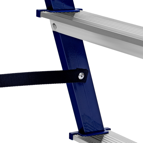 Стремянка двусторонняя 4 ступени, стальная, Сибртех по ценам производителя в Москве с доставкой по всей России