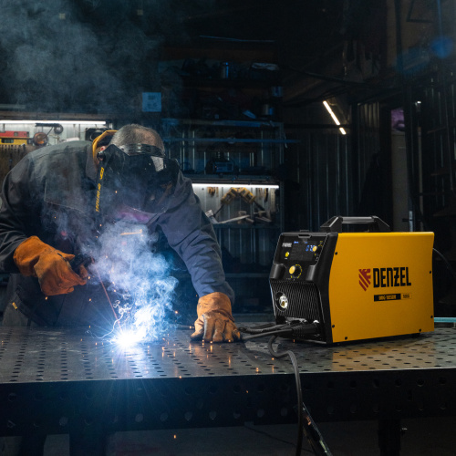 Аппарат инвертор. полуавтомат. cварки IMIG-185SDR, 180 А, ПВ 60%, катушка 5 кг Denzel по ценам производителя в Москве с доставкой по всей России