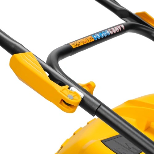 Газонокосилка бензиновая GLD-460, 146 куб.см, ширина 46 см, ручная, 7 уровней, травосборник 50 л Denzel по ценам производителя в Москве с доставкой по всей России