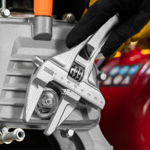 Ключ разводной 205 мм, алюминиевый Denzel по ценам производителя в Москве с доставкой по всей России