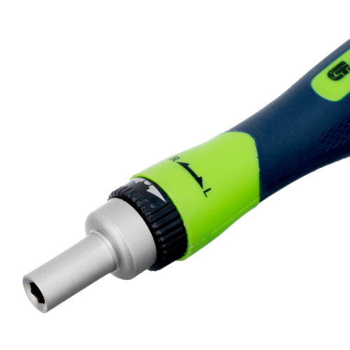 Отвертки реверсивные с набором бит, торцевых головок, 61 предмет, CrV Сибртех по ценам производителя в Москве с доставкой по всей России