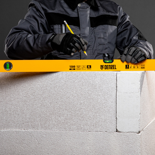 Уровень алюминиевый, 1500 мм, фрезерованный, 3 глазка Denzel по ценам производителя в Москве с доставкой по всей России