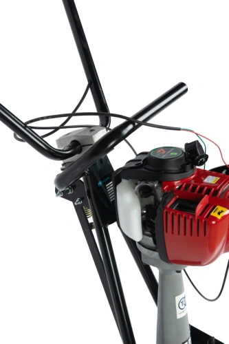 Виброрейка для бетона бензиновая без лезвия (Huasheng) TOR SF-1 PRO по ценам производителя в Москве с доставкой по всей России