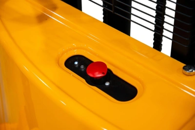 Штабелер самоходный 1,2 т 3,0 м TOR CQDA1230-EL 24/65 В/Ач (сопровождаемый) купить в Москве с доставкой по всей России | ProtosMarket.ru