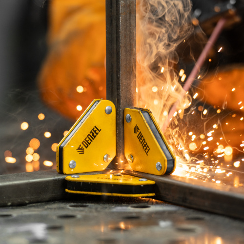 Набор из 4 магнитных фиксаторов для сварочных работ Denzel по ценам производителя в Москве с доставкой по всей России