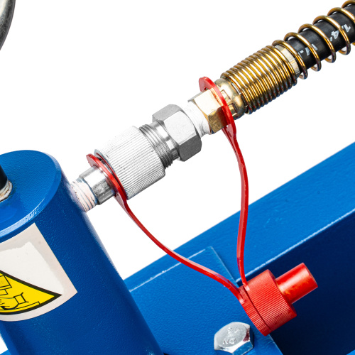 Пресс гидравлический с манометром и педалью, 12 т (комплект из 2 частей) Stels по ценам производителя в Москве с доставкой по всей России